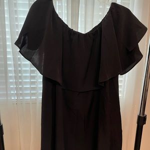 Black off the shoulder short dress